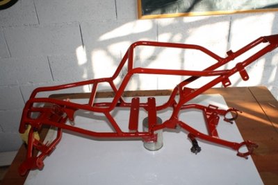 buggy 006.jpg (82.97 Kio) Vu 13167 fois chassis après peinture