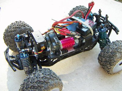 PICT0264.jpg (114.72 Kio) Vu 6788 fois Mon mini LST2 brushless mono servo